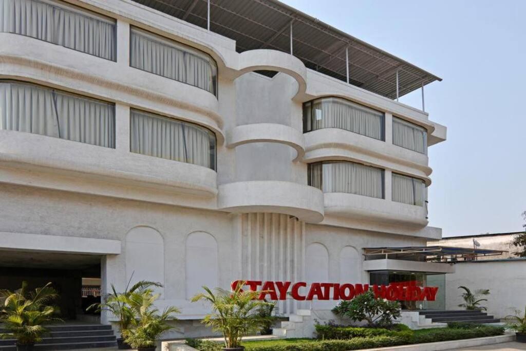 נאווי מומבאי Staycation Holiday מראה חיצוני תמונה